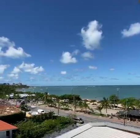 Na Beira Mar De Pajucara- Edif Neo- Apartamento Quarto E Sala- Tem Varanda - Vista Lateral Do Mar- Rua Julio Plech Filho 60 Esquina Com Avenida Doutor Antonio Gouveia - Consumo Eletrico E Pago No Ckeck-Out 1Kwh E 1,35 Reias Maceió 外观 照片